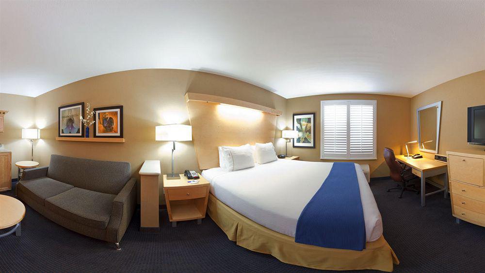 Holiday Inn Express Hotel & Suites Modesto-Salida By Ihg Exterior photo