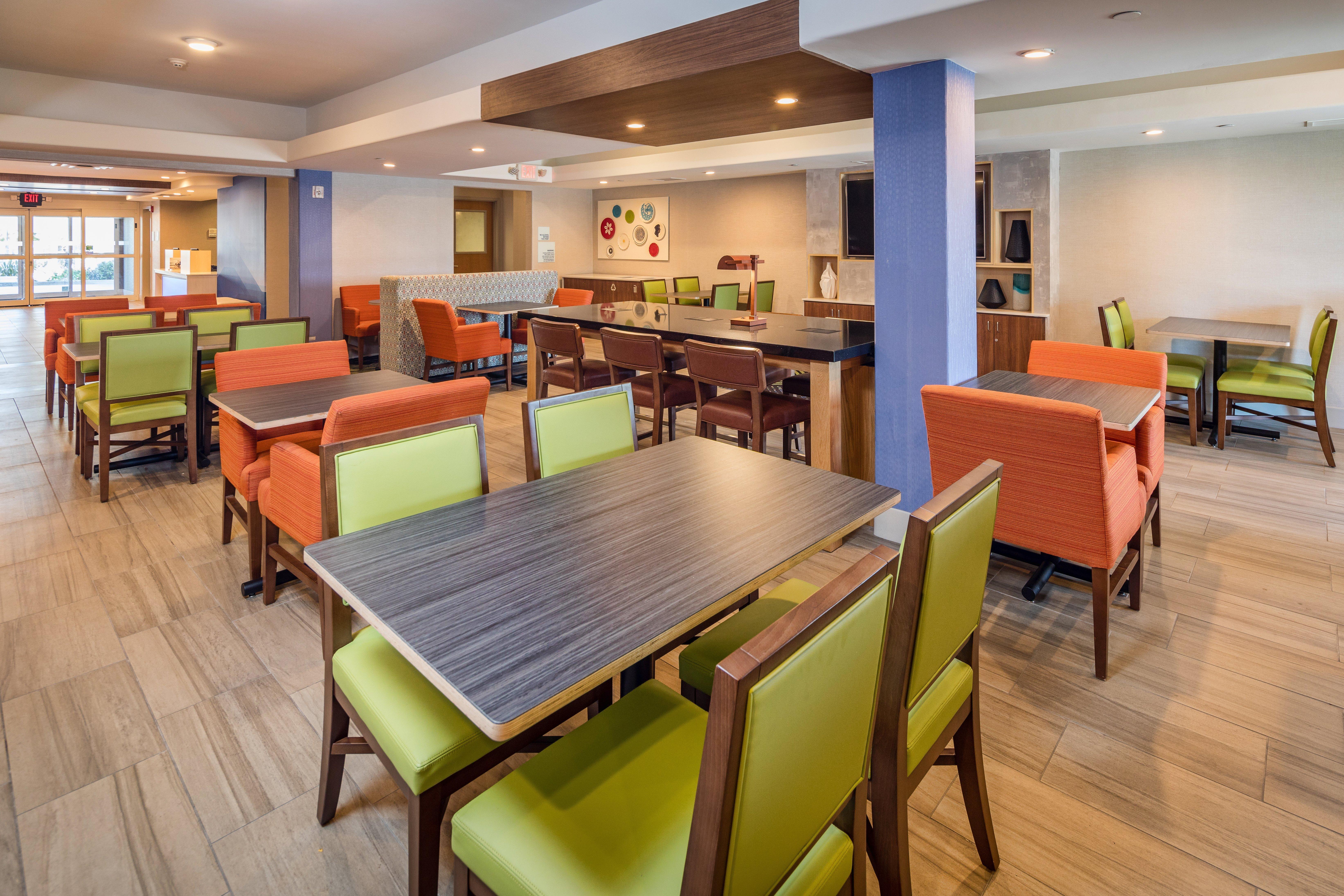 Holiday Inn Express Hotel & Suites Modesto-Salida By Ihg Exterior photo